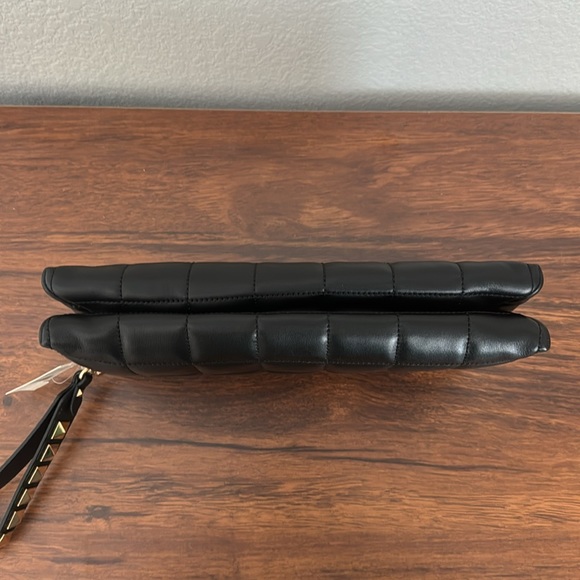 Michael Kors Quilted Clutch bag - Picture 2 of 7